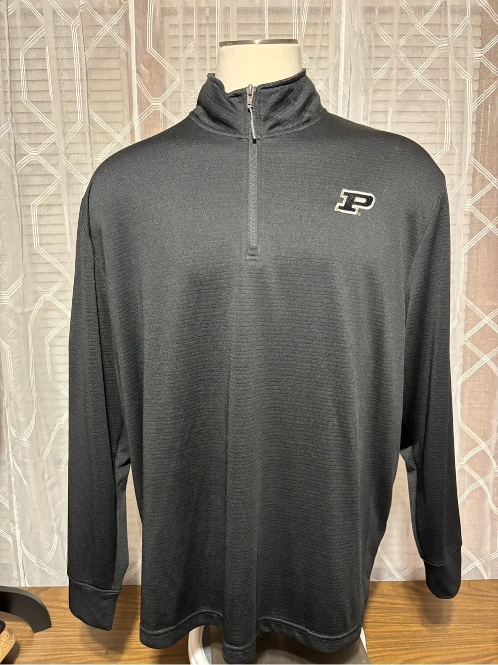 Purdue University Boilermakers 2XL Champion Black Pullover w/Logo quarter zip32L